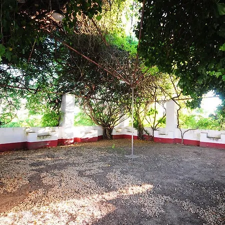 Hortas De Baixo, Luz De Gospodarstwo wiejskie *